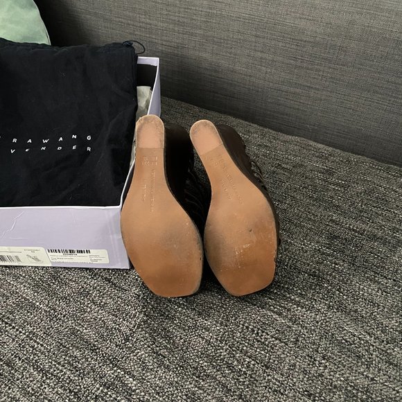 Vera Wang Lavender Platform Wedge, worn ONCE. In original box w/ Dust Bag! - Picture 6 of 8